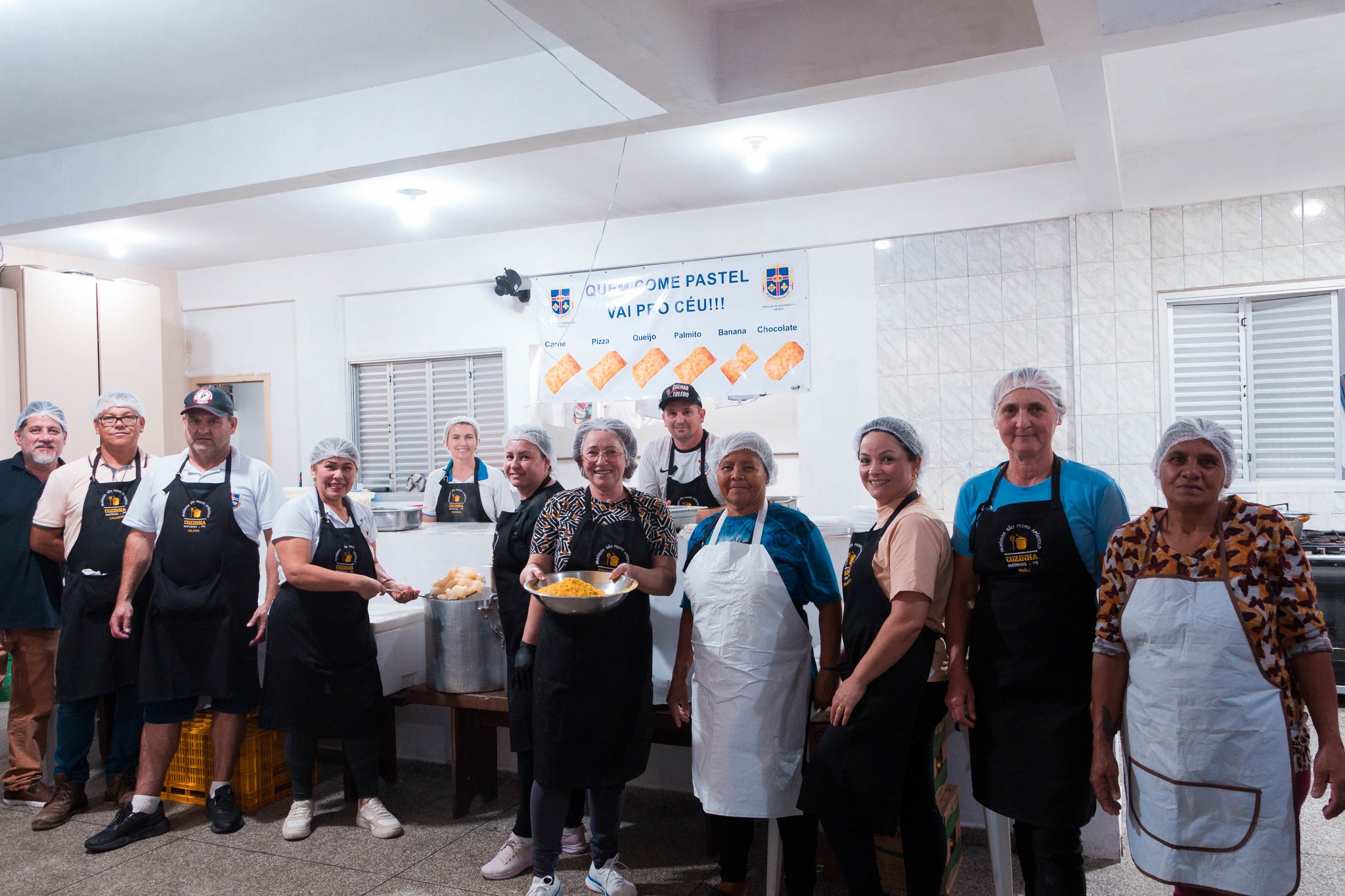 Equipe da cozinha da festa